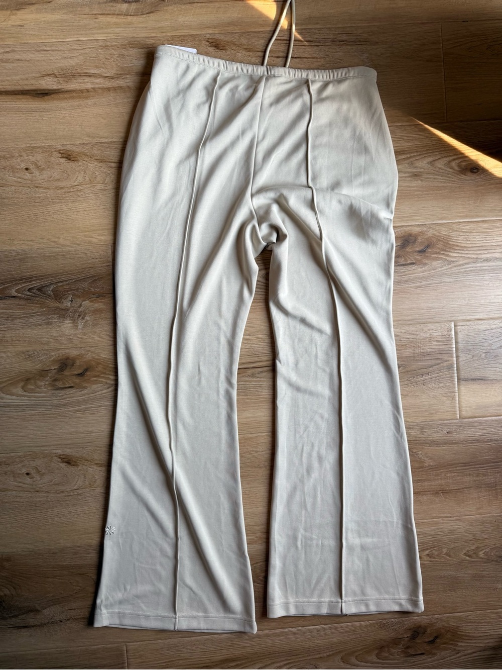 Athleta SeaSoft Pintuck Pant Cream Wide-Leg Drawstring Pants NWT - Picture 6 of 14